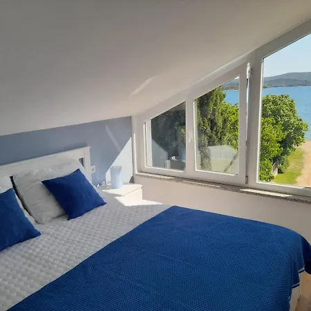 Apartament Prvi Red Do Mora