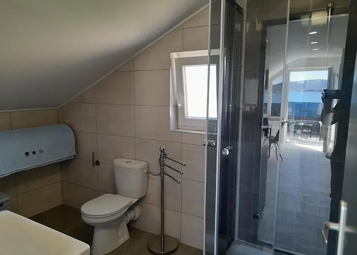 Apartment Prvi Red Do Mora *